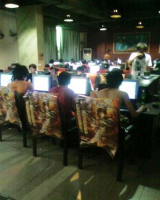 《武林群侠传》公测启幕，全国网吧活动火热引爆玩家热情